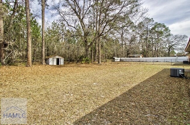 Building Photo - 740 Fleming Rd