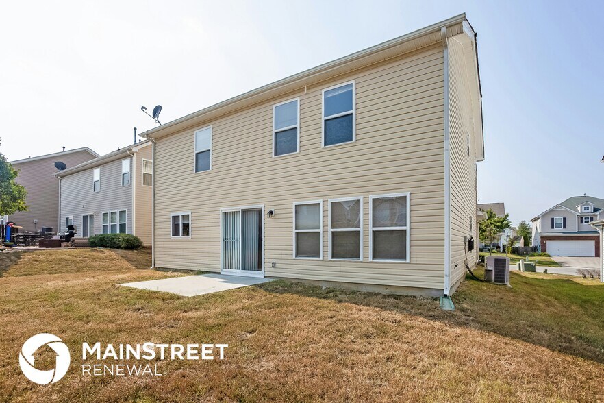 Building Photo - 4046 Houldsworth Dr