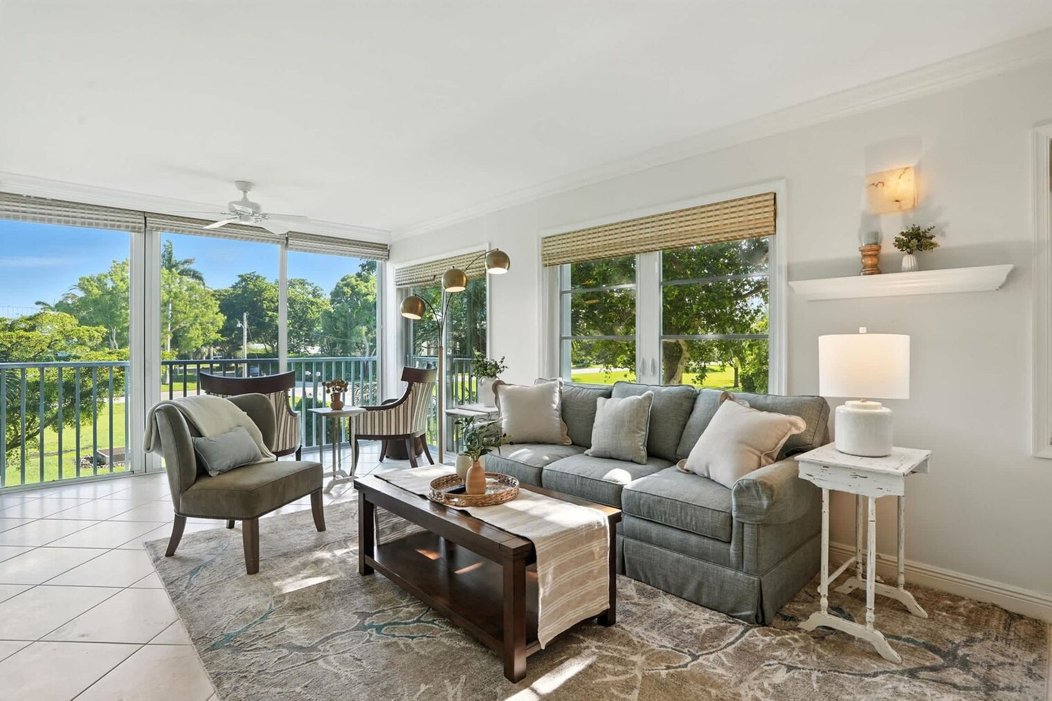 Building Photo - 636 Broad Ave S