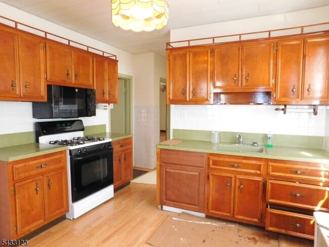 Building Photo - 47 Passaic Ave