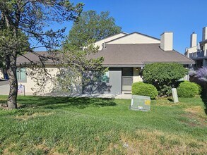 Building Photo - 4618 Excalibur Ct