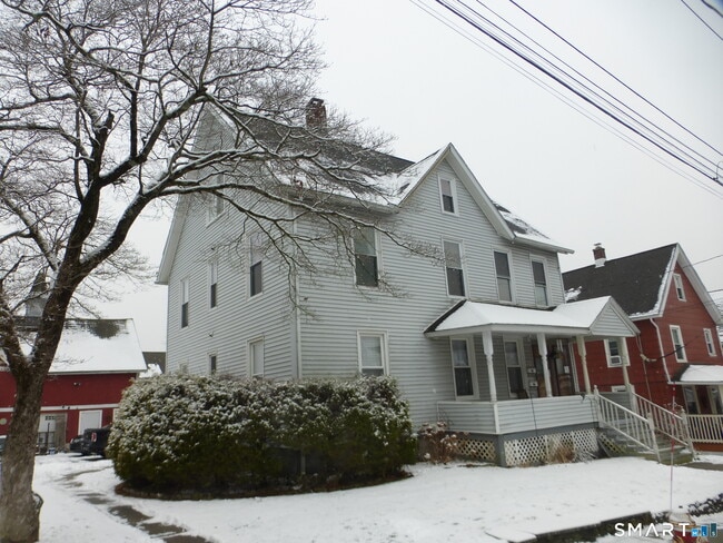 Building Photo - 28 Frederick St