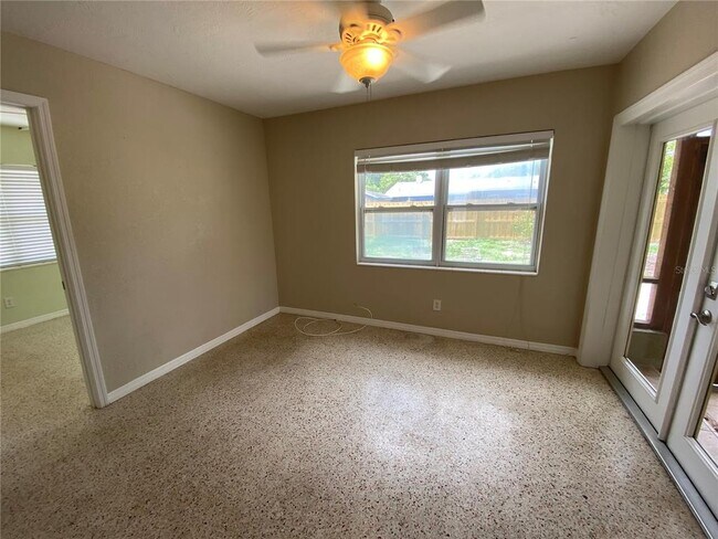 Building Photo - 4377 32nd Terrace N