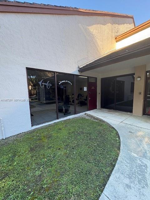 Building Photo - 9133 SW 138th Pl