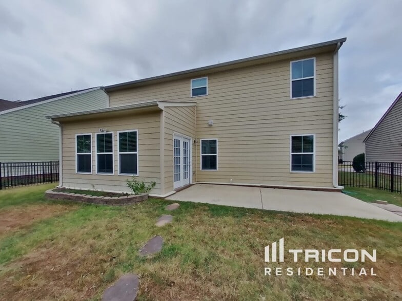 Building Photo - 2913 Haviland Way