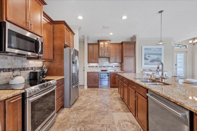 Building Photo - 14422 Maysville Cir