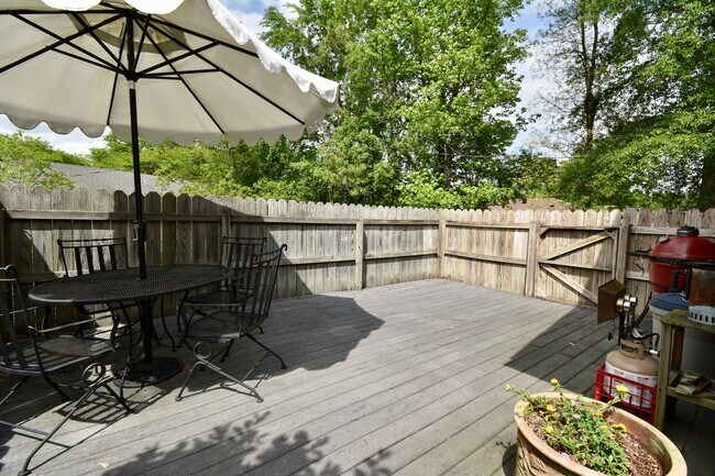 Building Photo - 3 Bed, 2 Bath Home in Ruston