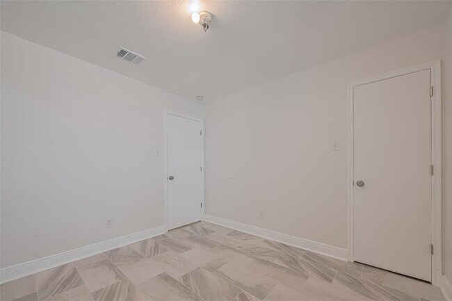 Building Photo - 1135 Sawgrass Ridge Ln