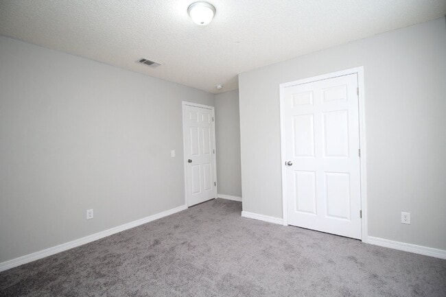 Building Photo - Updated 3BD Patio Home in Gulf Breeze High...