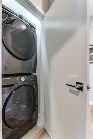 Building Photo - 1925 California Dr