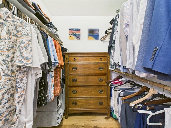 Building Photo - 2529 Rio Grande St