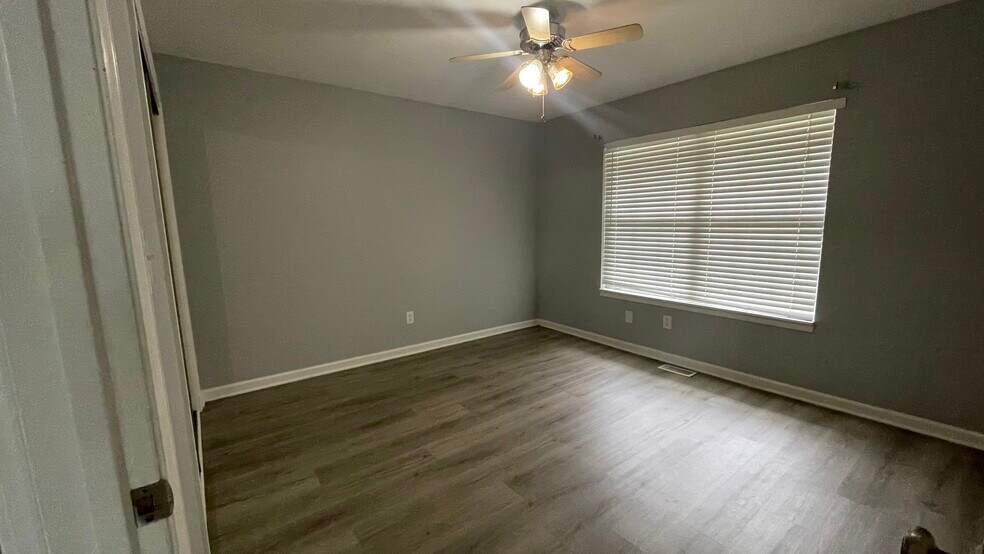 Bedroom 2 - 1919 N 70th St