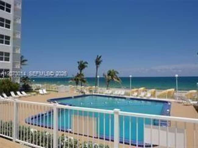 Building Photo - 4010 Galt Ocean Dr