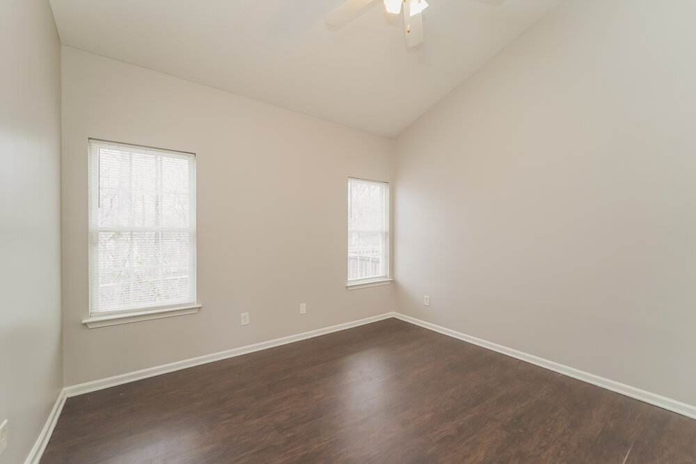 Building Photo - 6614 Hampton Way Dr