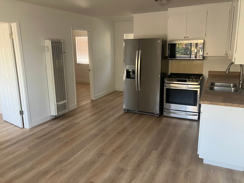 Building Photo - 1652 E St