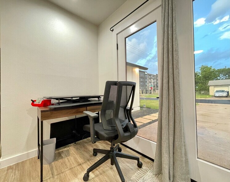 Building Photo - 607 Blueberry Hill