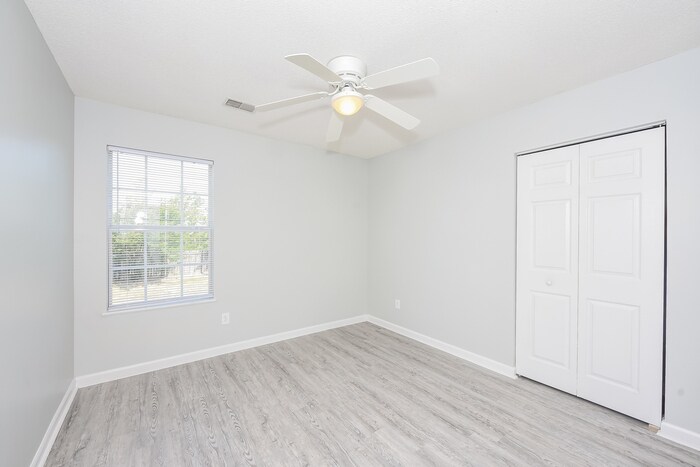 Building Photo - 312 Fox Trot Dr