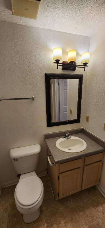 Building Photo - 10085 W Lisbon Ave