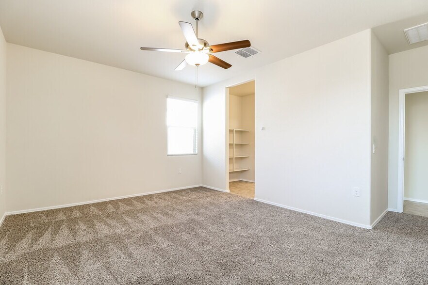 Building Photo - 4859 E Rhodium Dr