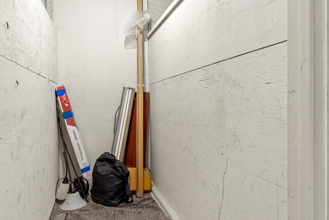 Building Photo - 914 Beach Park Blvd