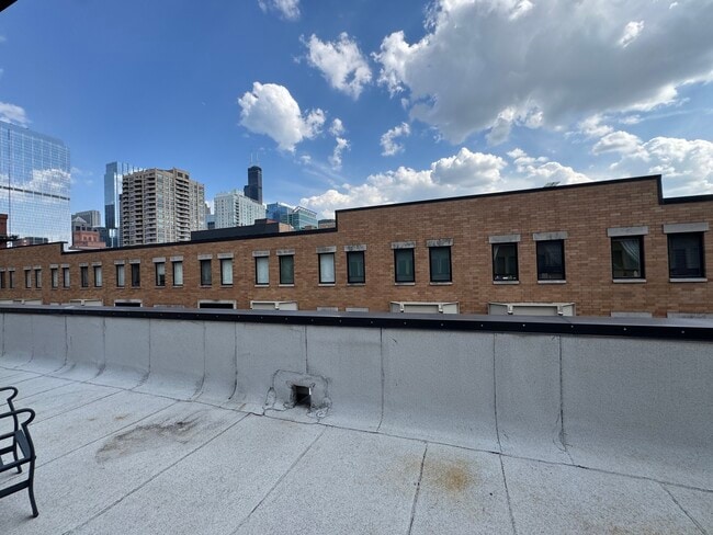 Building Photo - 311 N Union Ave