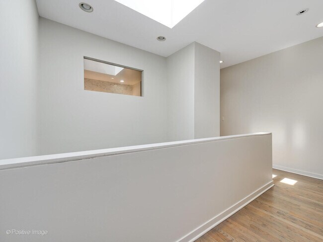 Building Photo - 24 N May St