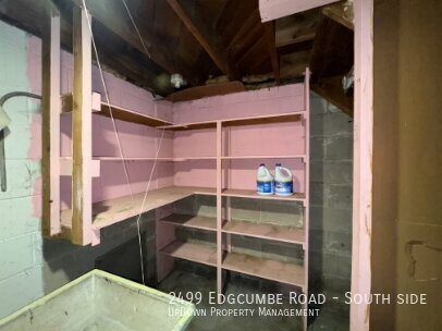 Building Photo - 2499 Edgcumbe Rd