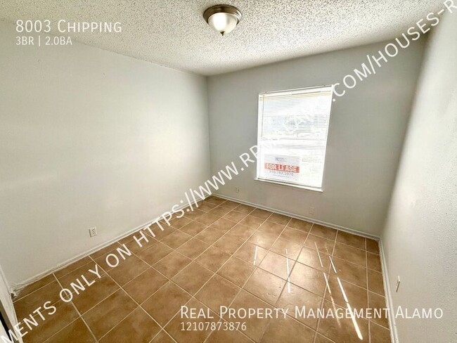 Building Photo - 8003 Chipping-