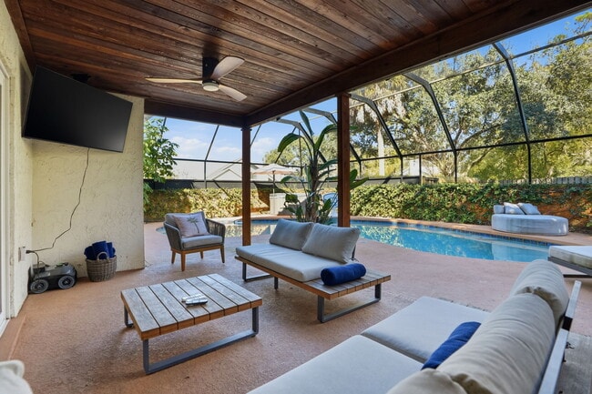 Building Photo - 13609 Heritage Way