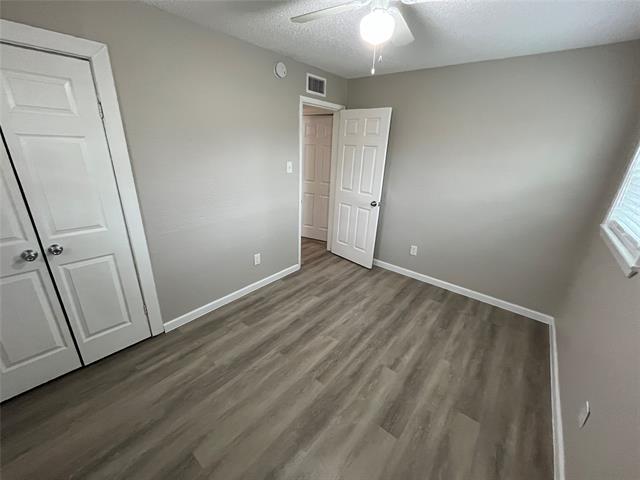 Building Photo - 1705 Burke Dr