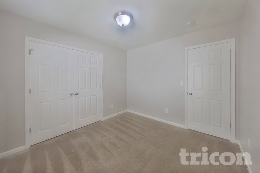 Building Photo - 1347 Braveheart Ln