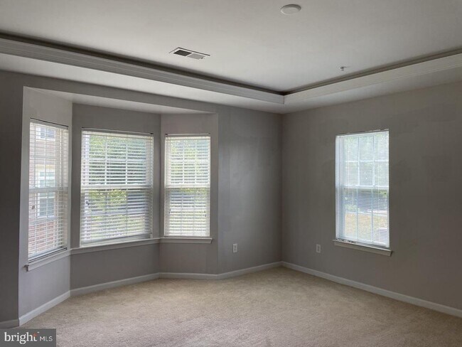 Building Photo - 7548 Stoney Run Dr