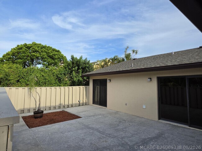 Building Photo - 8092 Ambach Way