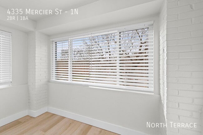 Building Photo - 4335 Mercier St