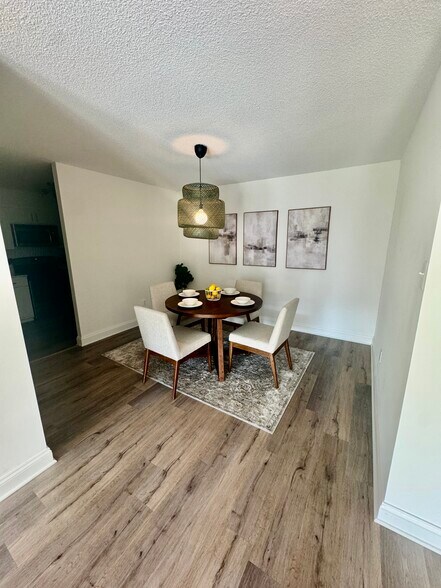 Building Photo - 1300 Army Navy Dr