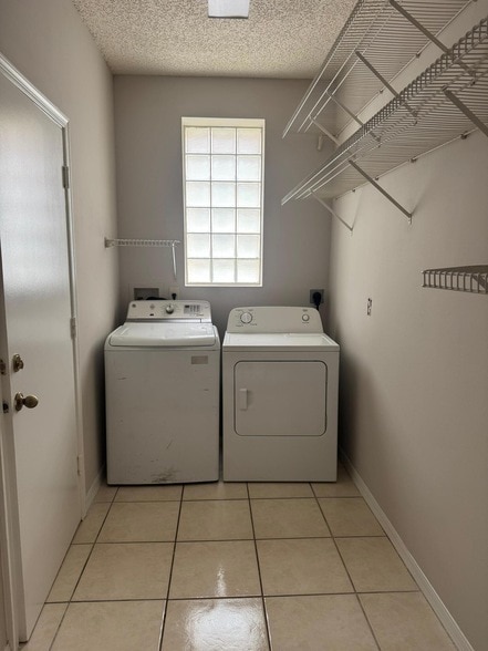 Building Photo - 9452 Verona Lakes Blvd