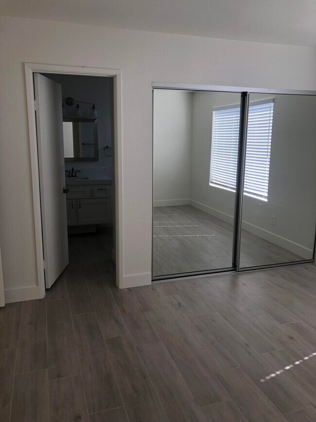 Building Photo - 97 Torremolinos Dr