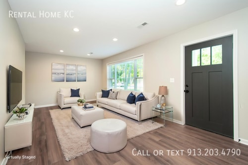 Building Photo - 7620 S Robinson-