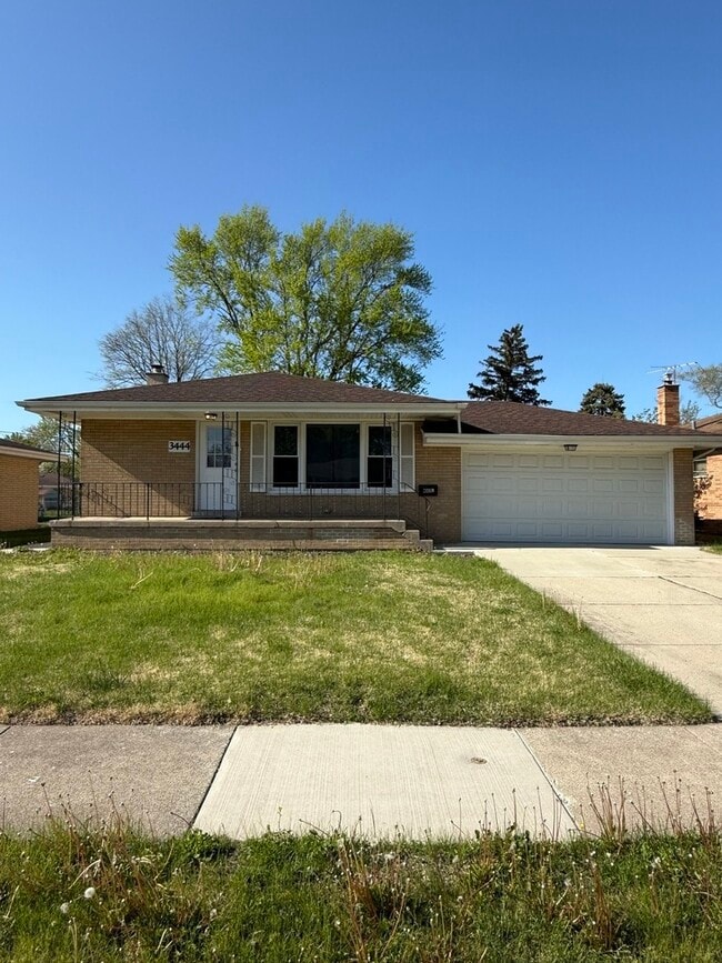 Primary Photo - 3444 173rd Pl