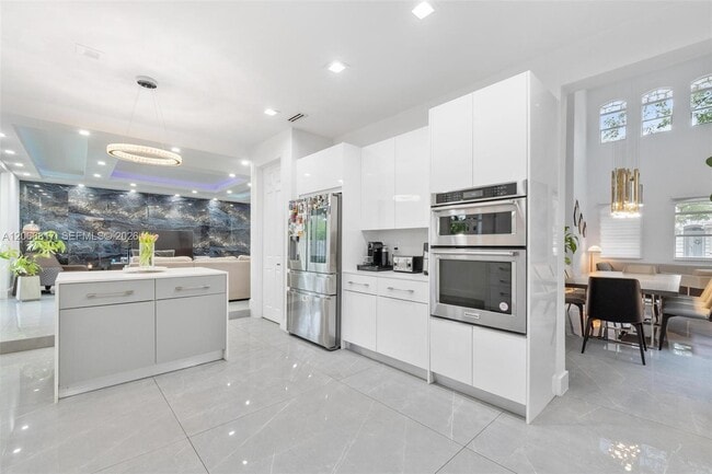 Building Photo - 20436 SW 89th Ave