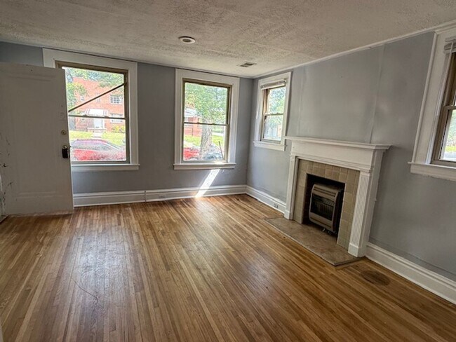 Building Photo - 1145 9th Ave