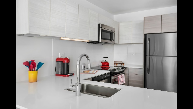 Building Photo - 442 E Ohio St