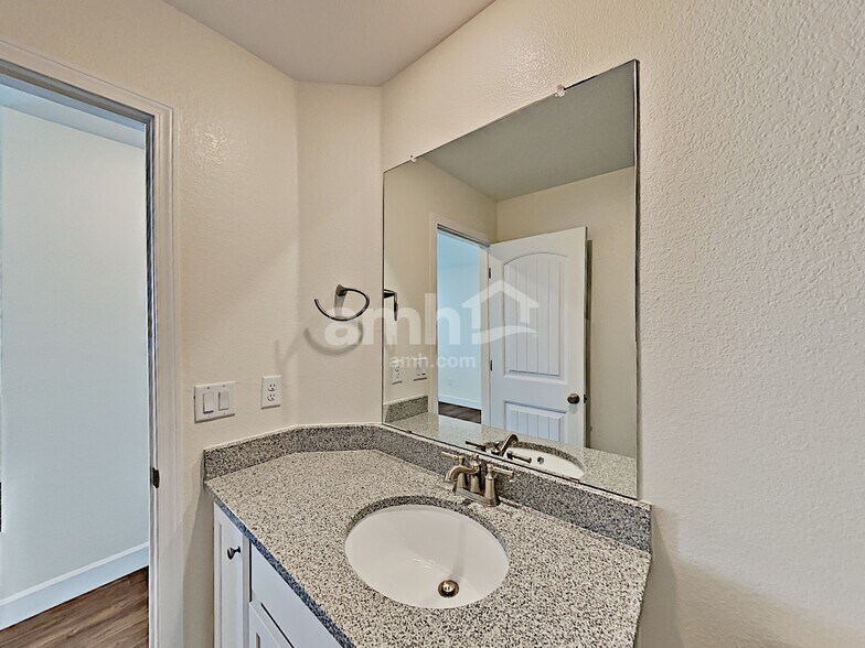 Building Photo - 4419 Crestone Peak St