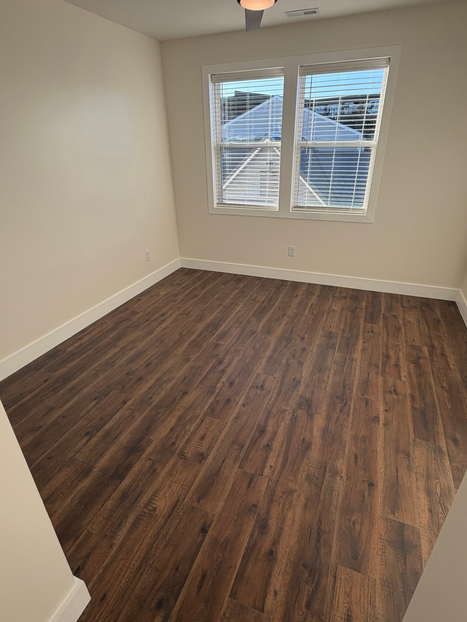 Building Photo - 1417 Woodbine Ave