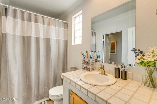 Building Photo - 1712 E Desert Ranch Rd