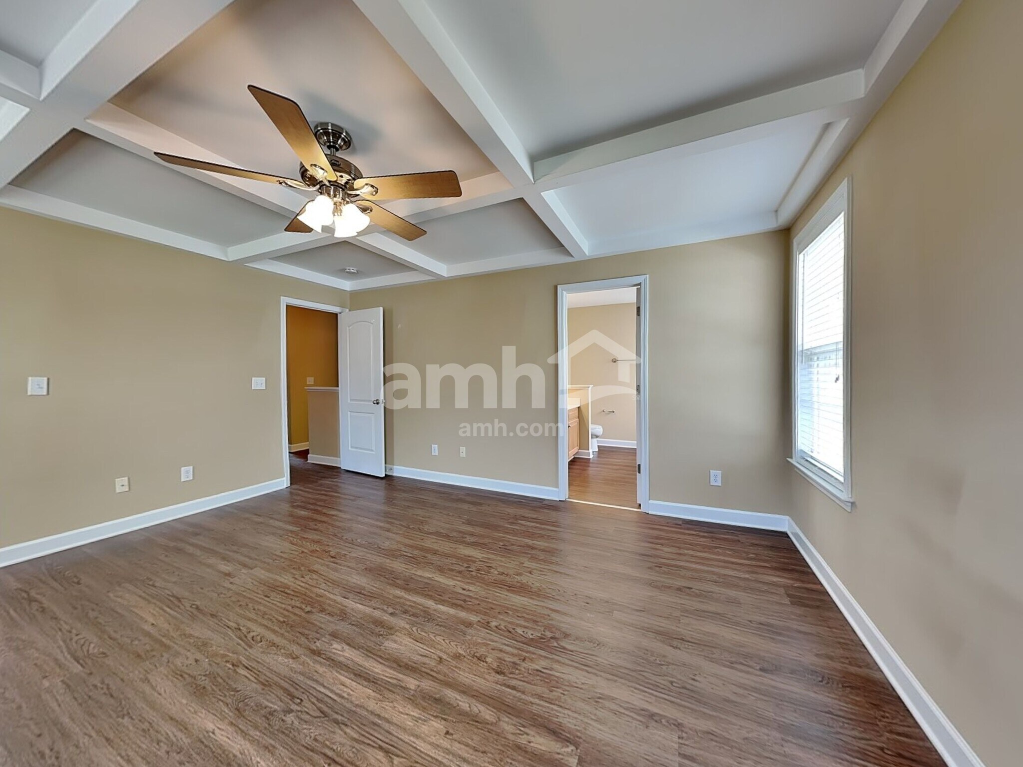 Building Photo - 1935 Shillington Dr