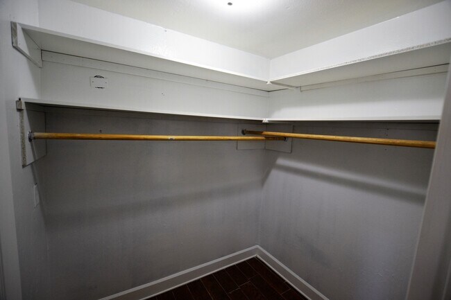 Building Photo - Newly Renovated 3 Bedroom Home in Sherwood...