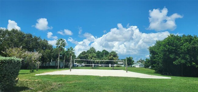 Building Photo - 5215 Coquina Key Dr SE