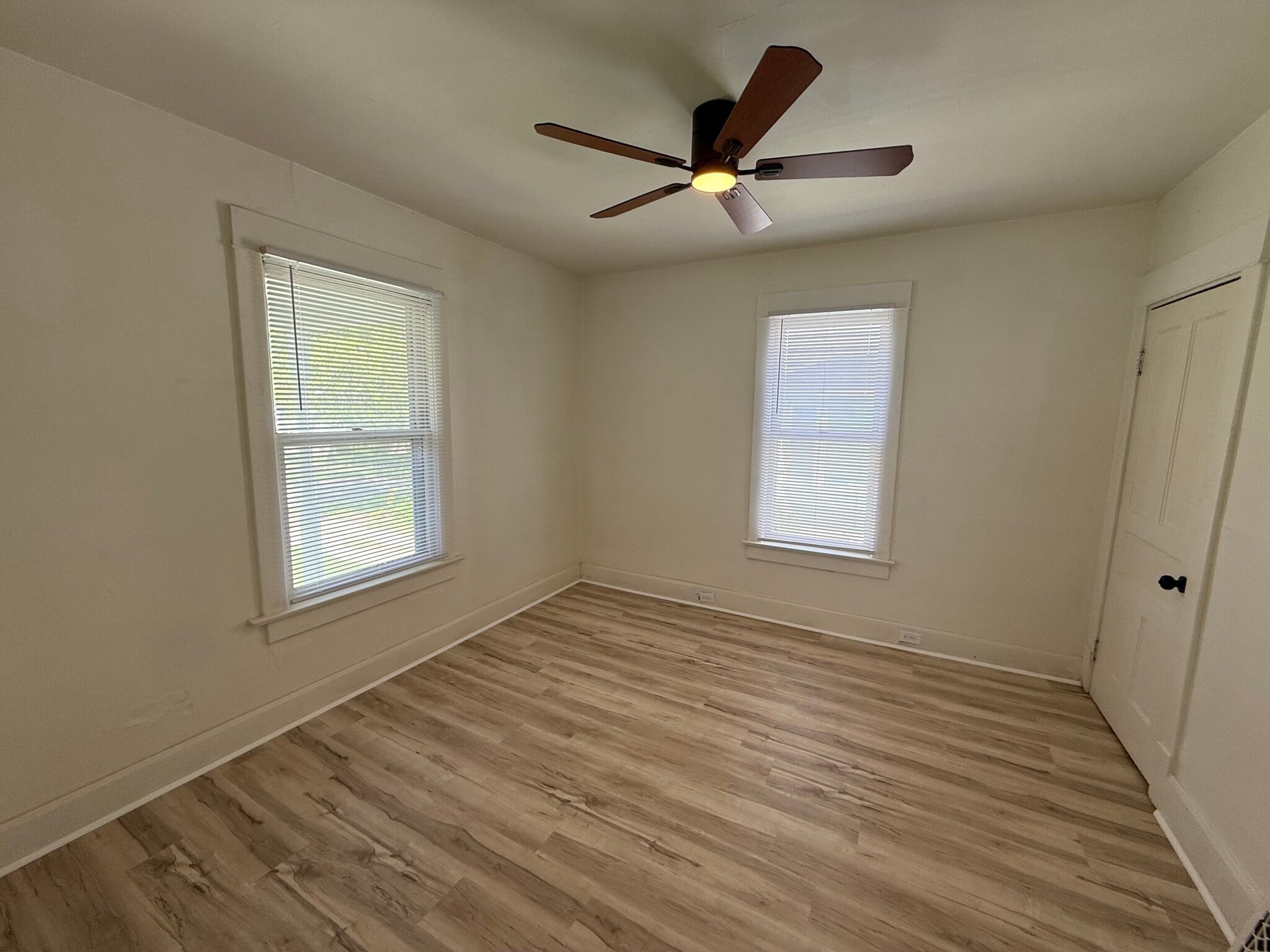 Building Photo - 147 15th St