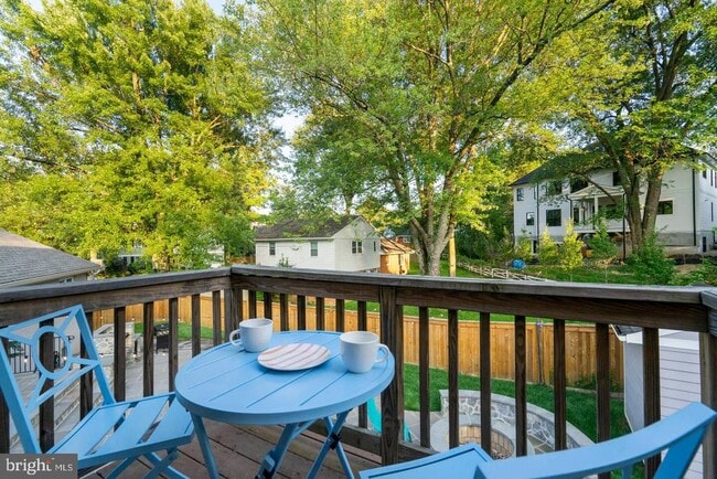 Building Photo - 5400 Williamsburg Blvd